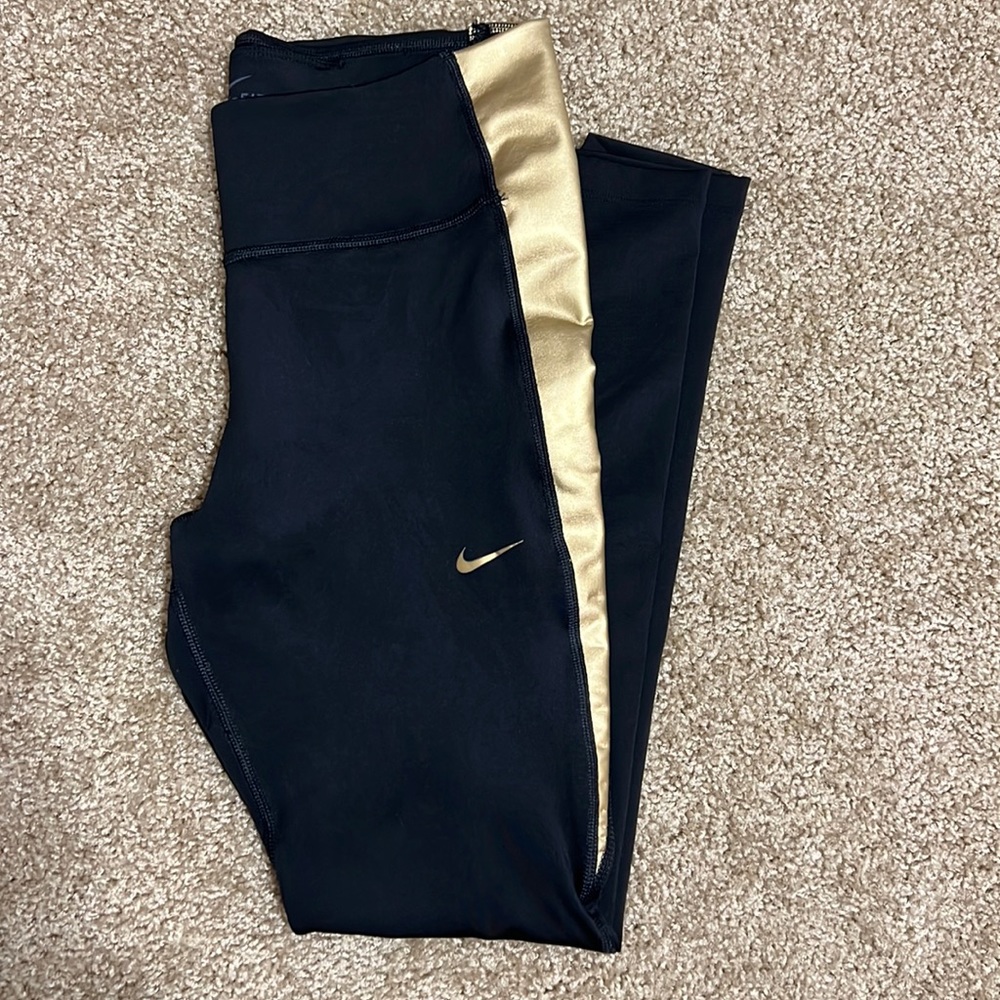 Nike leggings